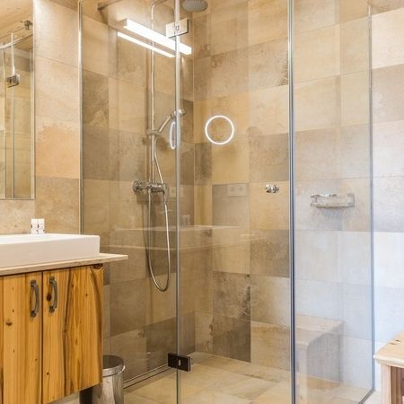 Modernes Duschbad im Appartement Wildacker